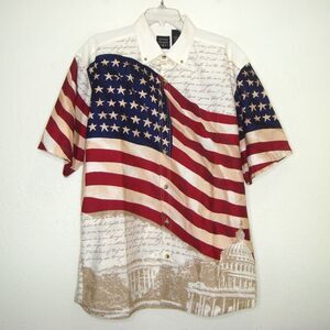 Cotton Traders Sport Waving Flag Patriotic Button Front Short Sleeve Shirt